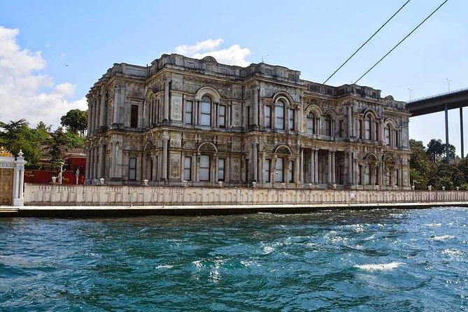 Half-Day Afternoon Istanbul Asia Tour With Beylerbeyi Palace - Key Points