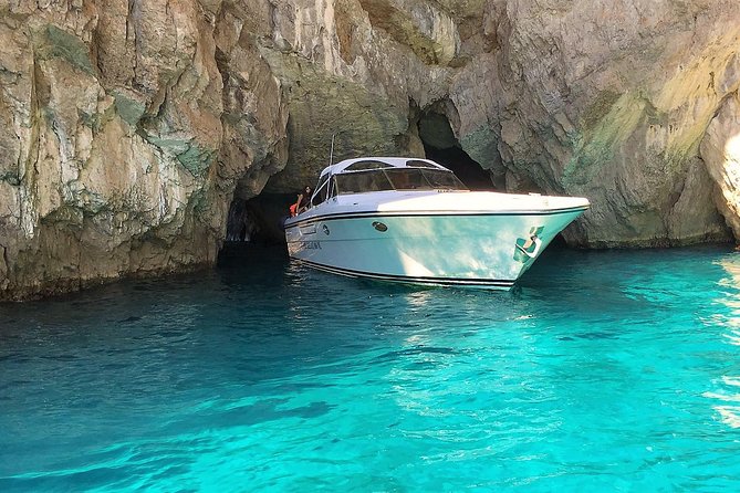 Half day around Capri by Itama 38 speedboat - Key Points