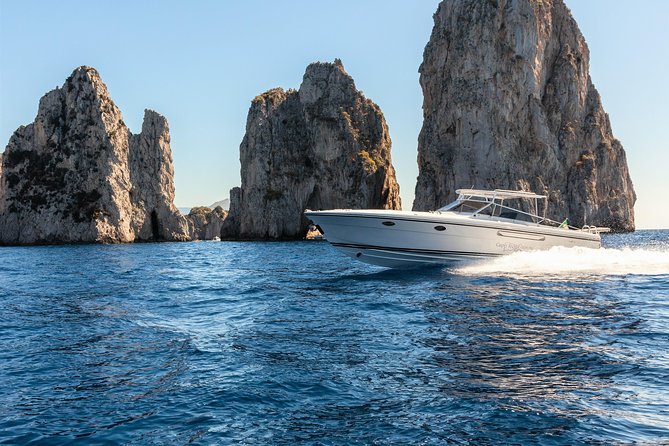 Half day around Capri by Itama 38 speedboat - Who Will Enjoy This Tour Most?