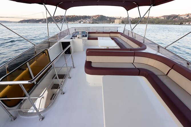 Half Day Bosphorus Cruise with Stopover on Asian Side - Discover Ottoman Heritage: Hunting Lodge and Military School