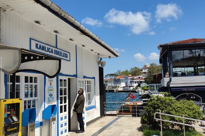 Half Day Bosphorus Cruise with Stopover on Asian Side - The Iconic Maiden’s Tower and the Old City Views