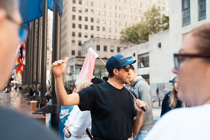 Half-Day Bus Tour of NYC Top Highlights - Exploring Trendy Neighborhoods: SoHo and Chinatown