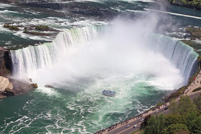 Half-Day Canadian Side Sightseeing Tour of Niagara Falls with Cruise & Lunch - Practical Tips and Potential Challenges