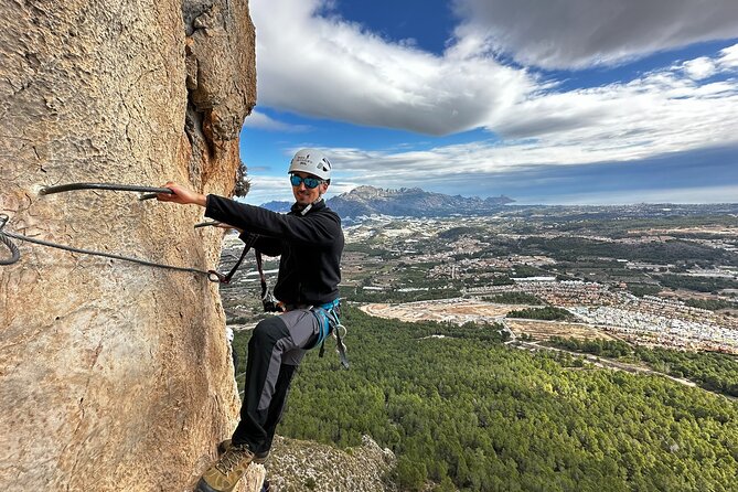 Half-Day Climbing Experience on Via Ferrata del Ponoig - The Vertical Route in Detail
