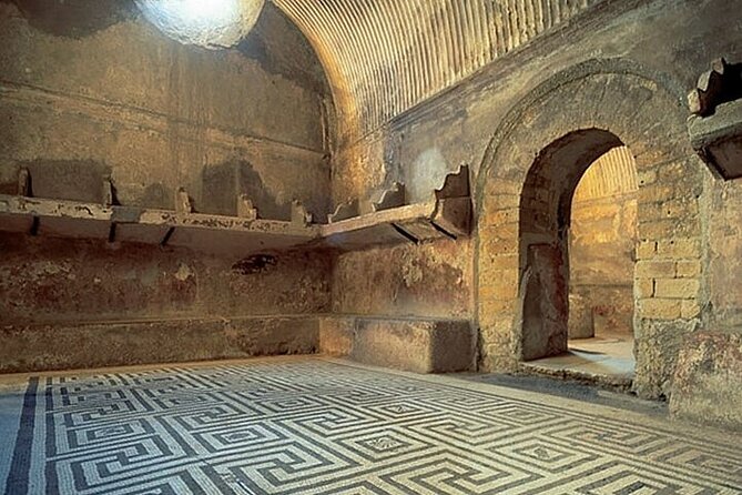Half Day Excursion to Herculaneum from Naples with Lunch - Exploring Parco Archeologico di Ercolano: The First Stop