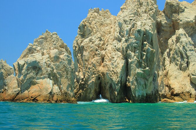 Half-Day Exploring the Arch of Cabo San Lucas Guided Tour - Sea Lions Colony and Unique Rock Formations