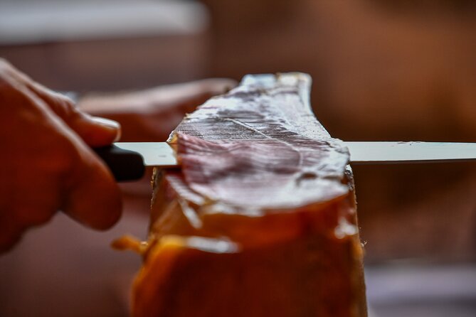 Half Day Gastro Tour with Wine Tasting in Cilipi - Dietary Options and Accessibility