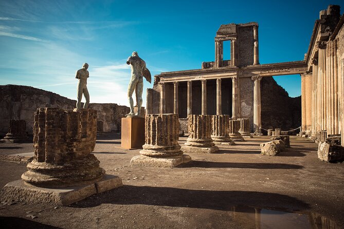 Half-Day Group Tour in Pompeii with Pick Up - Transportation and Comfort Features