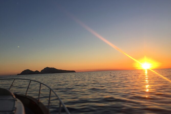 Half Day Guided Sunset Tour on the Sorrento Coast - Savoring Snacks and Prosecco on the Water