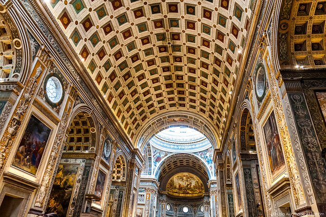 Half-day Guided tour of Mantua City Centre and Ducal Palace - Piazza delle Erbe and Its Medieval Roots