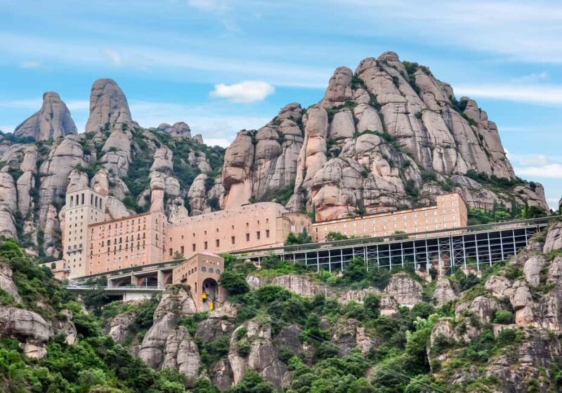 Half-Day Guided Tour of Montserrat & Sagrada Familia - The Physical Requirements and Accessibility Considerations