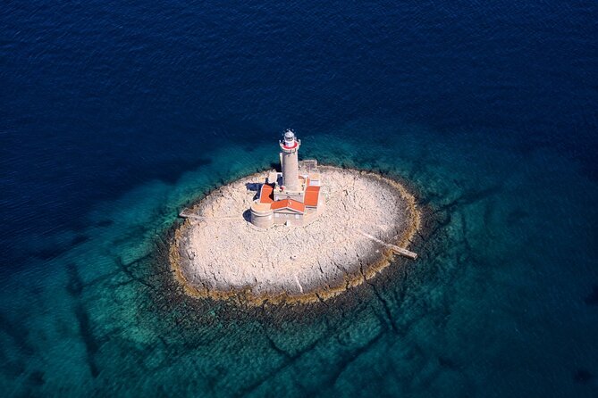 Half-Day Kayak Tour in Vrsar Archipelago - Return Paddle and Relaxation at a Beach Bar