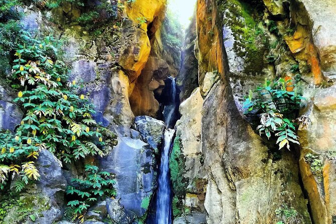 Half day Lagoa do Fogo - The Starting Point: Convenient Hotel Pickup in Ponta Delgada