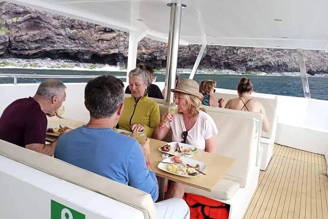 Half Day Madeira Island Cruise with Lunch - Practical Details: Meeting Point, Transport, and Group Size