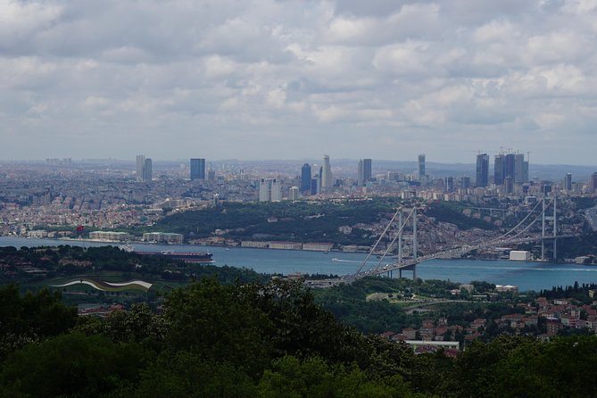 Half Day Morning Bosphorus Cruise & Spice Bazaar visit (Bus and Boat Tour) - Starting at 8:00am with Easy Hotel Pickup in Istanbul