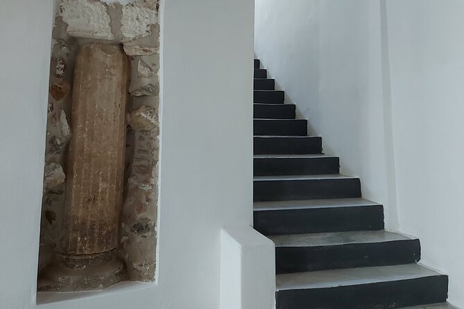 Half-Day Naxos Old Town, Castle and Apollo Temple Private Tour - Practical Details: Meeting Point, Duration, and Booking