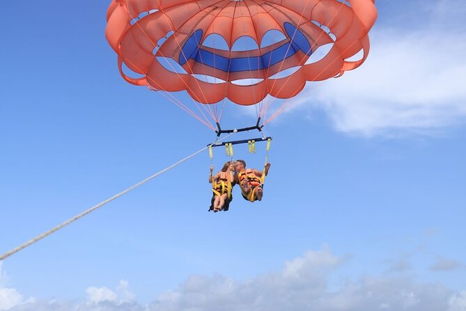 Half-Day Parasailing and Camel Caravan Tour in Maroma Beach - Enjoying a Mexican Buffet Brunch with Unlimited Drinks
