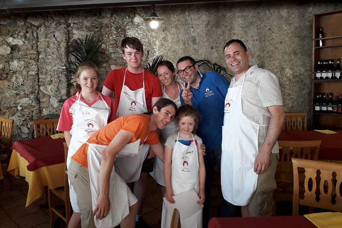 Half-Day Pizza Making Class in Taormina - Crafting Authentic Sicilian Sauce