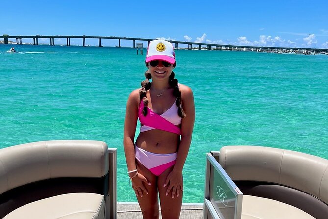 Half Day Pontoon Boat Rental - The Flexibility of Self-Operated Boats