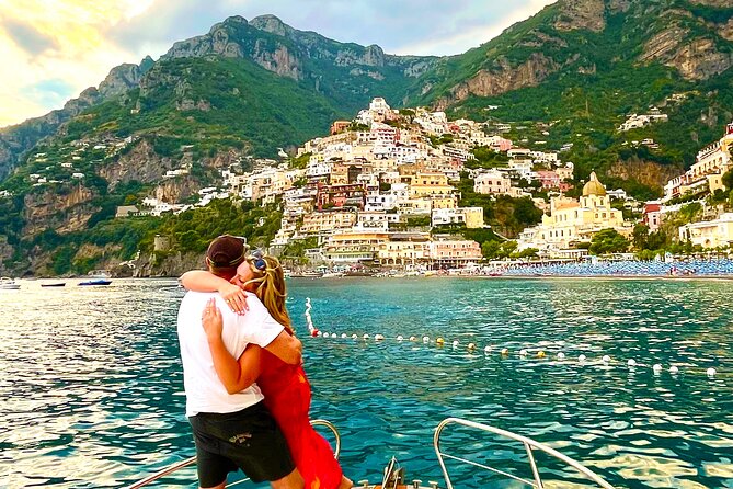 Half-Day Private Boat Tour of the Amalfi Coast - The Charm of Amalfi Town: A Coastal Gem