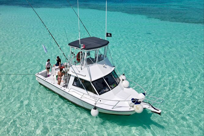 Half Day Private Fishing Charter in Cozumel - Snorkeling at El Cielo and Columbia Reef