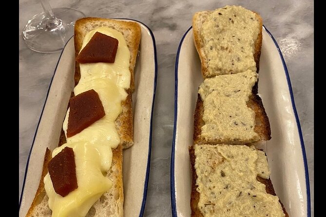 Half Day Private Madrid Tapas and History Walking Tour - The Guide: Energetic, Knowledgeable, and Multilingual