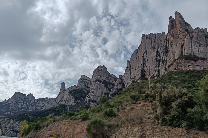 Half Day Private Montserrat Tour - Accessibility and Traveler Considerations