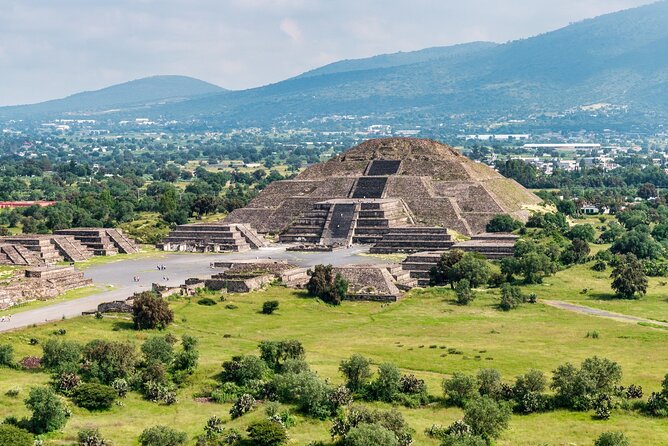 Half-Day Private Teotihuacán Tour from Mexico City - Key Points