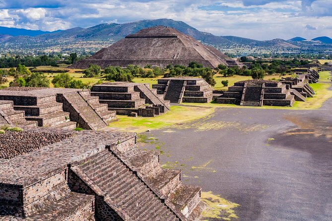 Half-Day Private Teotihuacán Tour from Mexico City - From the Vibrant Streets of Mexico City to the Ancient Pyramids of San Juan Teotihuacán