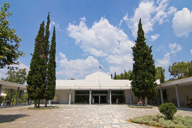 Half-Day Private Tour from Katakolon to Olympia by : Nassos - Discovering the Archaeological Museum of Olympia
