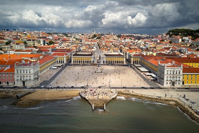 Half-Day Private Tour in Lisbon - Discovering the Padrão dos Descobrimentos Monument