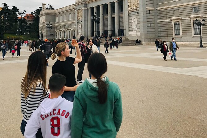 Half-Day Private Tour in Madrid with Art Historian Guide - Discovering the Royal Palace of Madrid