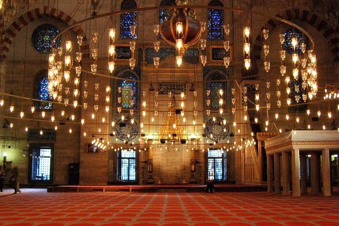 Half-Day Private Tour: Istanbul Shore Excursion With Topkapi Palace - Discover the Architectural Marvel of Süleymaniye Mosque