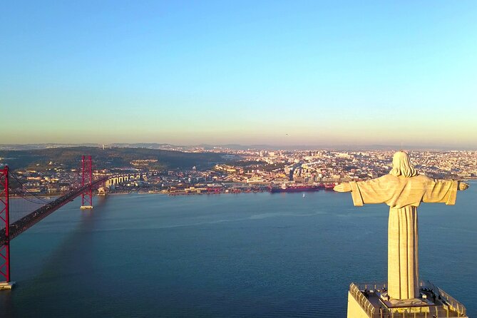 Half day private tour of Lisbon - Strolling in Parque Eduardo VII