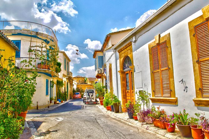 Half-Day Private Tour of Nicosia - Key Points