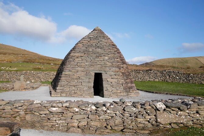 Half Day Private Tour to Dingle Peninsula and Slea Head - Visiting Eask Tower and the Scenic Eask Viewpoint