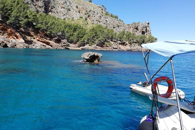 Half Day Sailing Excursion along the Coast with Sunset - Logistics and Group Size Limits