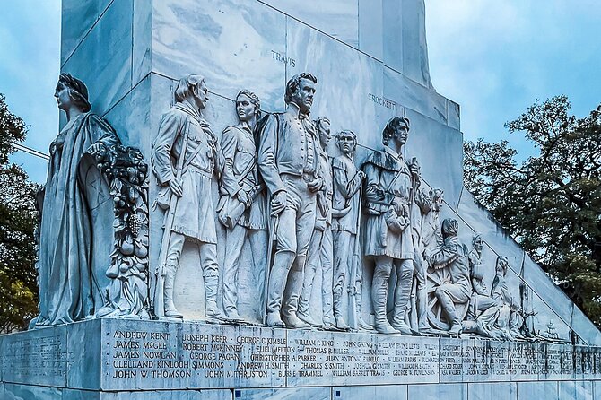 Half-Day San Antonio and Alamo Guided Walking Tour - Soak in the Atmosphere of the San Antonio River Walk