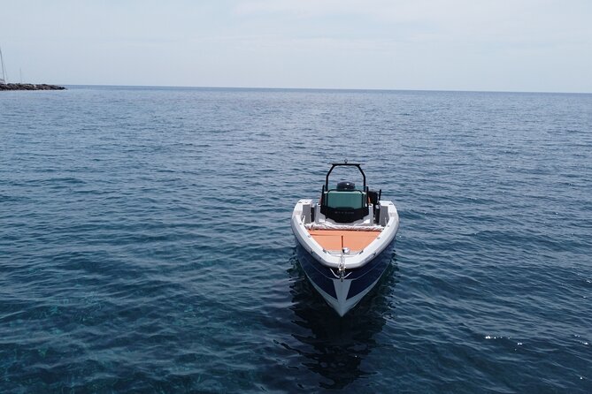 Half Day Saxdor Boat Rental in Santorini - Exploring Santorini’s Coastal Highlights