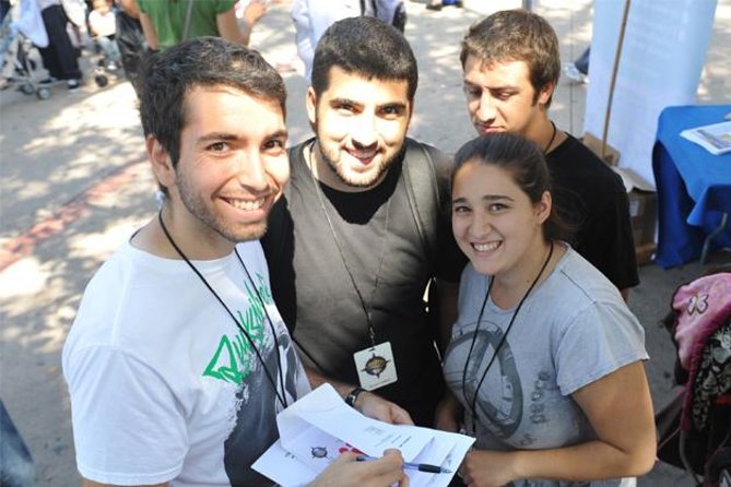 Half Day Small Group Los Angeles Tour and Scavenger Hunt - Santa Monica Route: Ocean Views and Hidden Spots