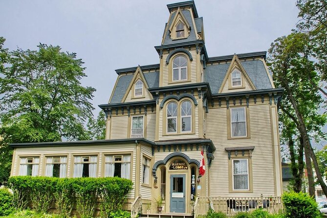 Half-Day Small-Group Tour of Nova Scotia's South Shore - Key Points