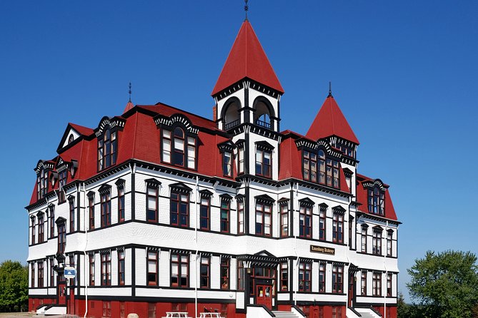 Half-Day Small-Group Tour of Nova Scotia's South Shore - The Historic and Cultural Significance of Lunenburg’s Landmarks