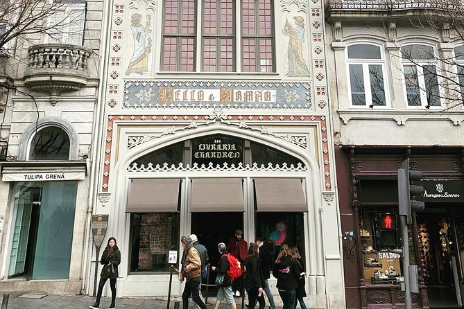 Half-day small group tour of Porto city with wine tasting - Market and Religious Landmark Stops