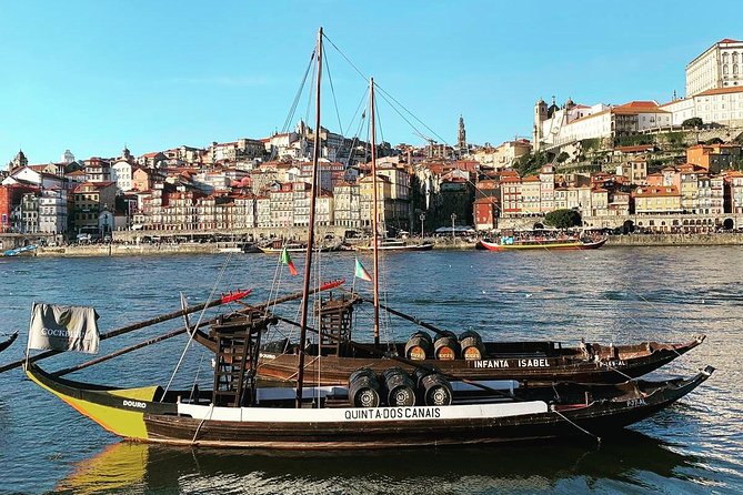 Half-day small group tour of Porto city with wine tasting - Wine Tasting Experience at Espaço Porto Cruz