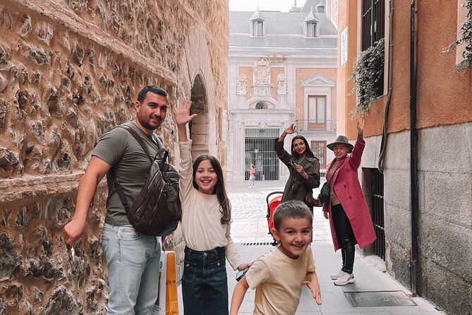 Half-Day Soulful Madrid Private Guided Tour - The Exterior View of the Bank of Spain and its Pop Culture Fame