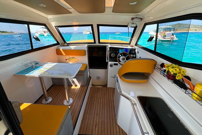 Half Day Speedboat Tour to Three Islands from Trogir - Physical Requirements and Accessibility