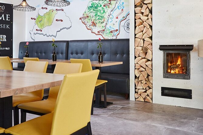 Half Day Tokaj Wine Tasting Tour in Mád Hungary with lunch - Savoring Lunch with Sparkling Wine at a Local Bistro