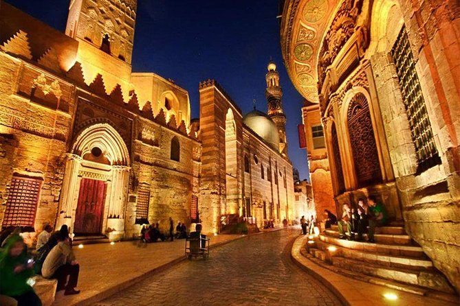 Half Day Tour: El Moez Street, Al Azhar Park and Khan EL Khalili Bazaar - Bab Zuweila and Leather Market