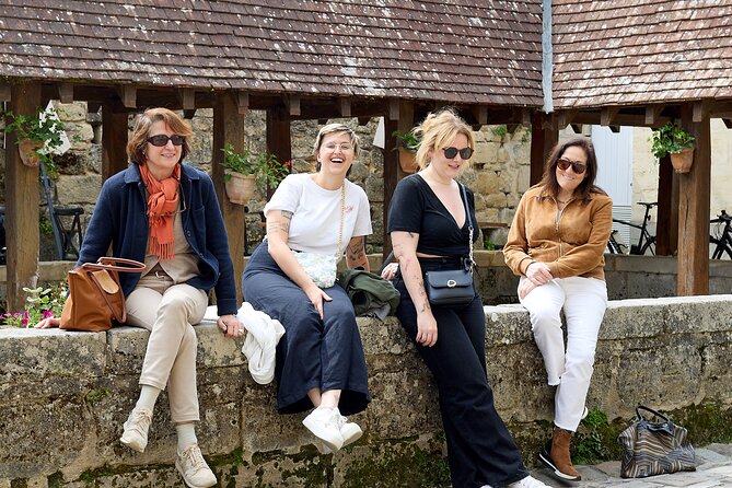 Half day tour Saint-Emilion : Village & Château with wine tasting - Visiting a Saint-Emilion Grand Cru Château for Tasting