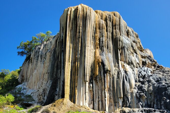 Half Day Tour to Hierve el Agua in Small Group - Exploring Hierve el Agua’s Geological Wonders